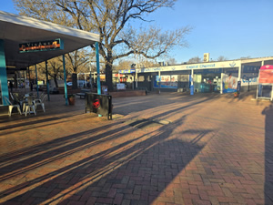 Lyneham Shopping Centre
