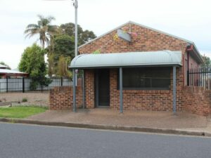 Sold 43 Louth Park Road