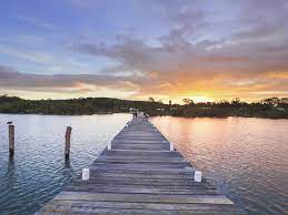Raymond Terrace and Karuah - Port Stephens Area