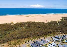 Fern Bay: Suburb Profile
