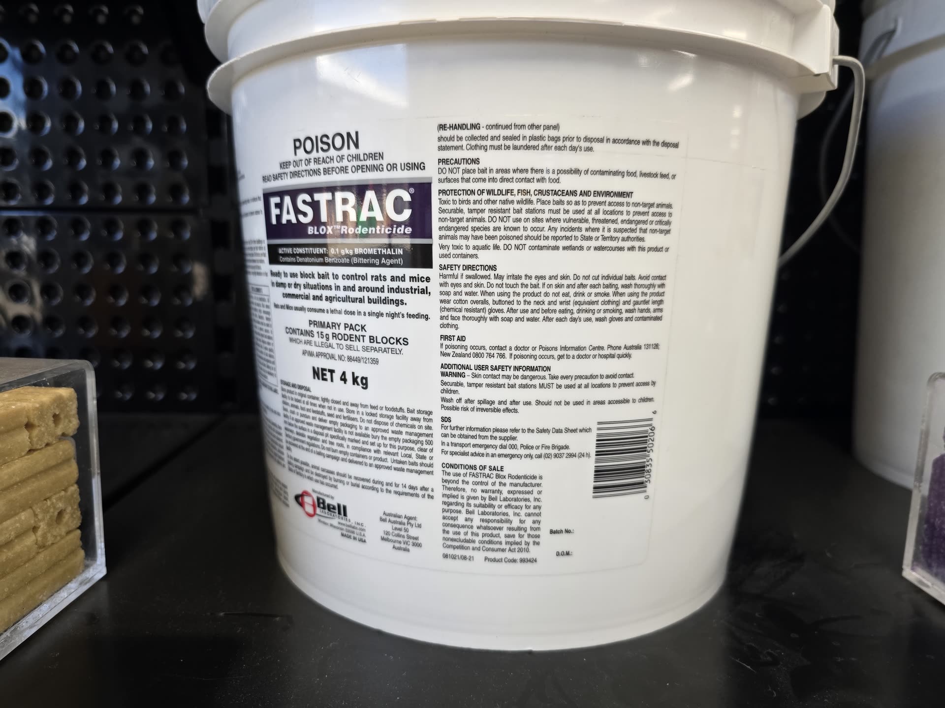 Fastrac Blox label safety directions and first aid
